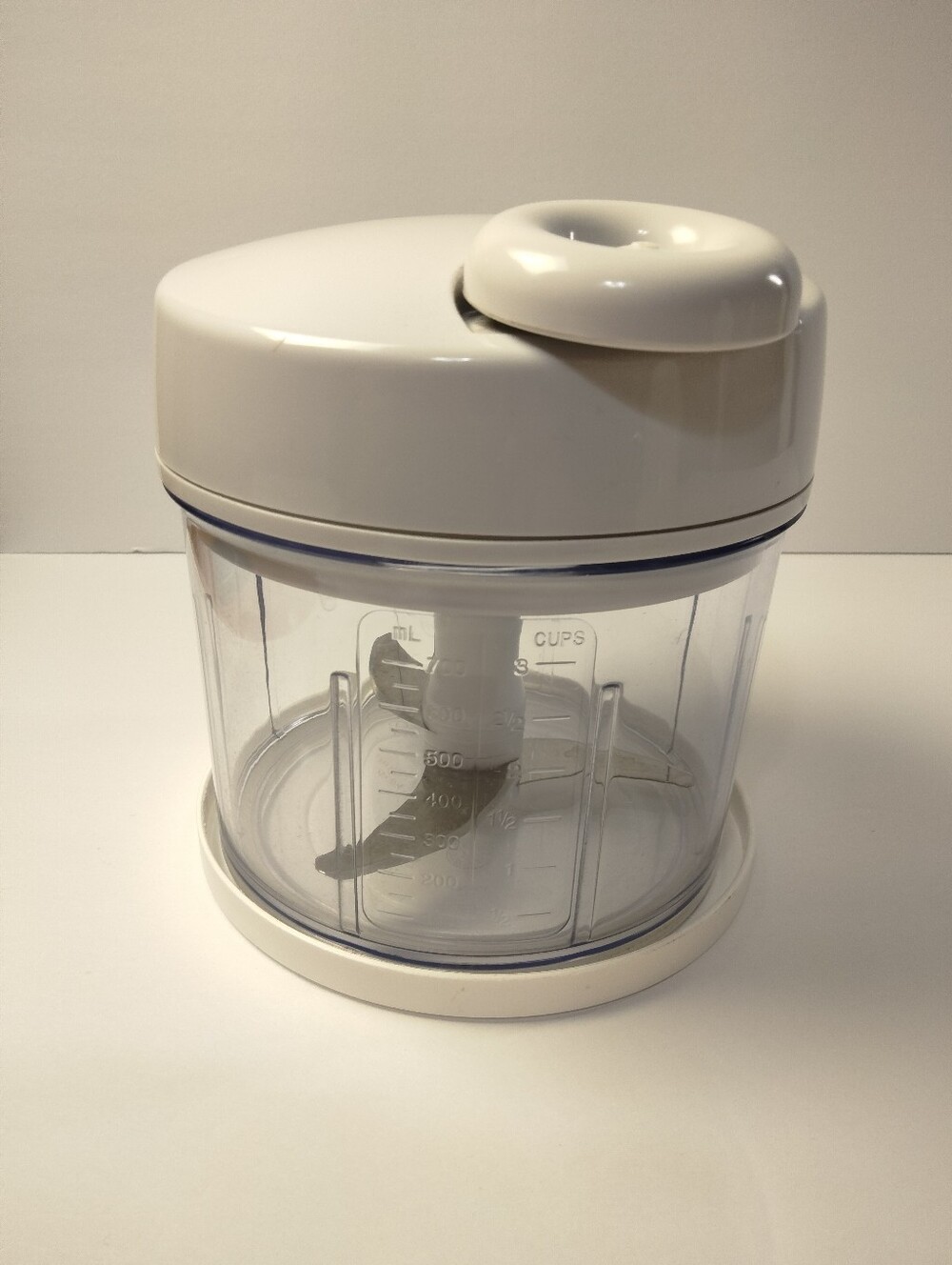 Pampered Chef Manual Food Processor Chopper 2581